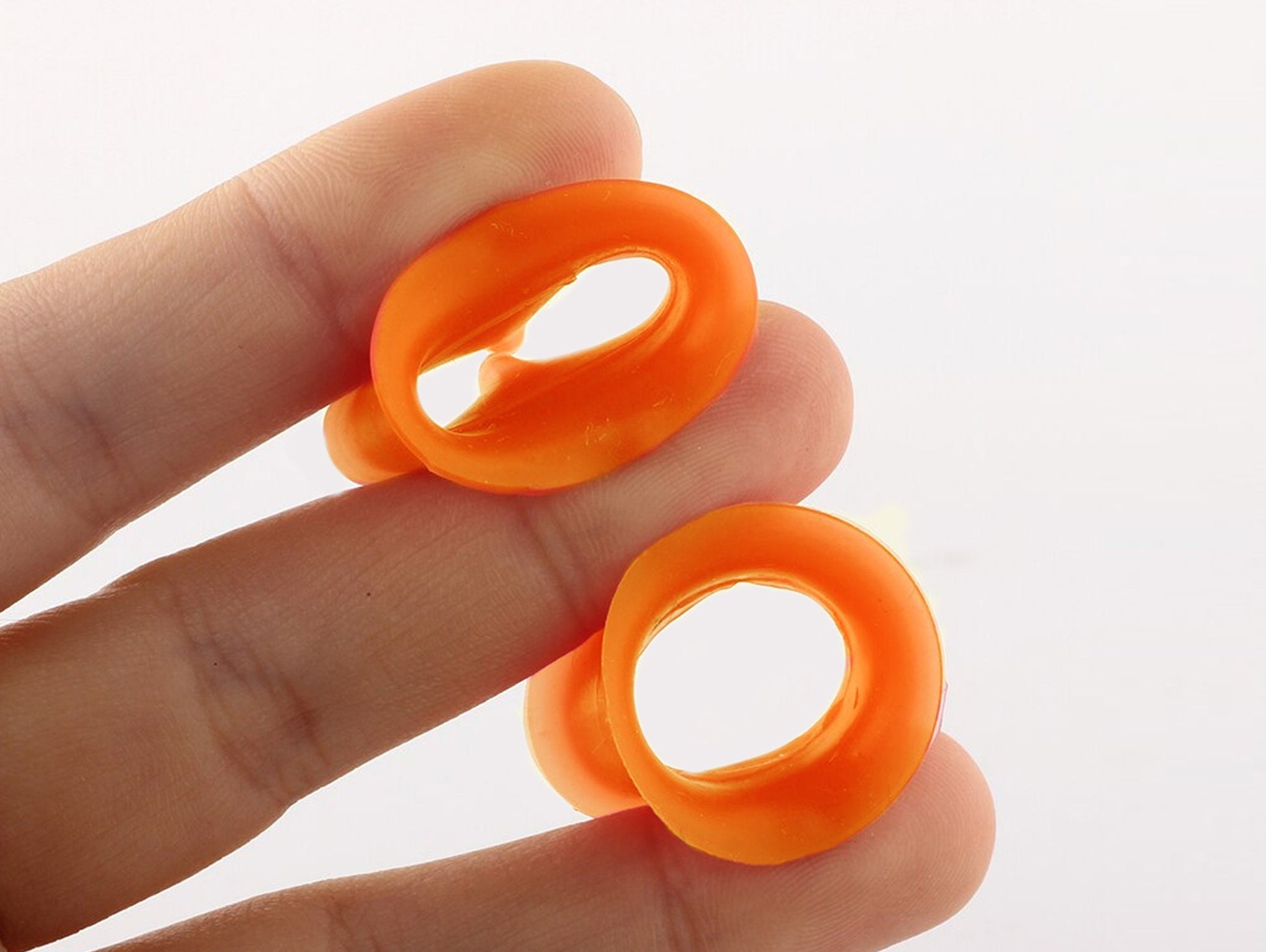 Silicone Ear Plugs Orange, Black and Pink - Soft and Flexible Ear Eyelets - Plugs Retainer Gauges - 00G to 8G Flesh Tunnel Ear Stretcher